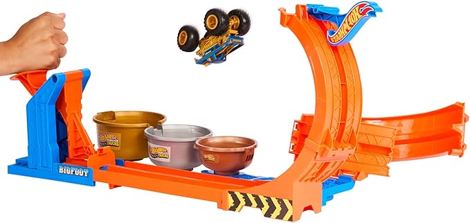 Hot Wheels Monster Trucks Loop & Flip Track Set - Image 3