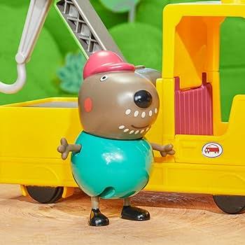 Peppa Pig Peppa’s Granddad Dogs Tow Truck - Image 4