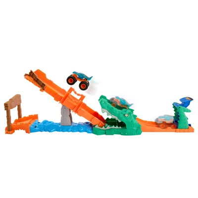 Hot Wheels Monster Trucks Knock the Croc Playset - Image 2